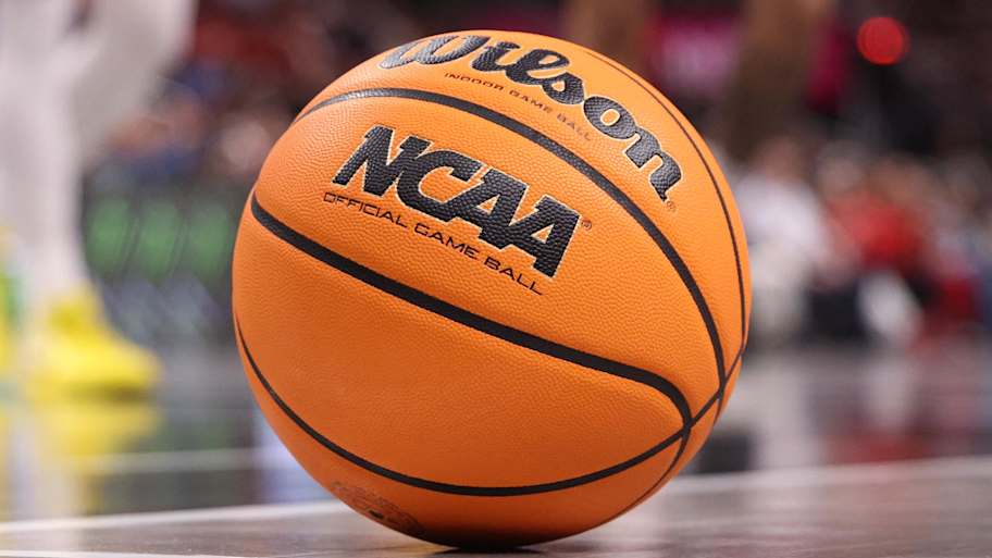 The Best (and Worst) March Madness Moments in Arizona History