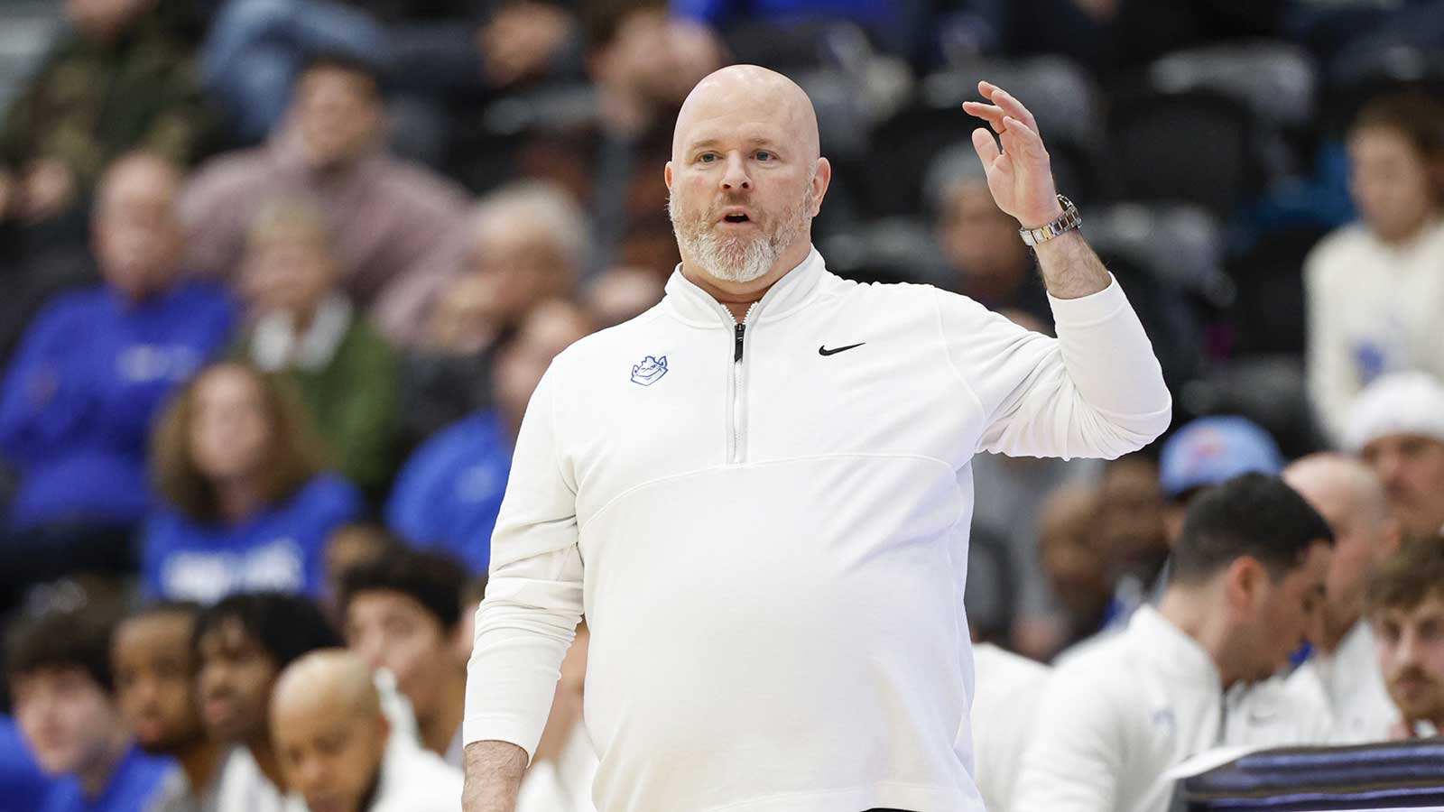 Top 5 Hubert Davis replacements as next North Carolina basketball coach