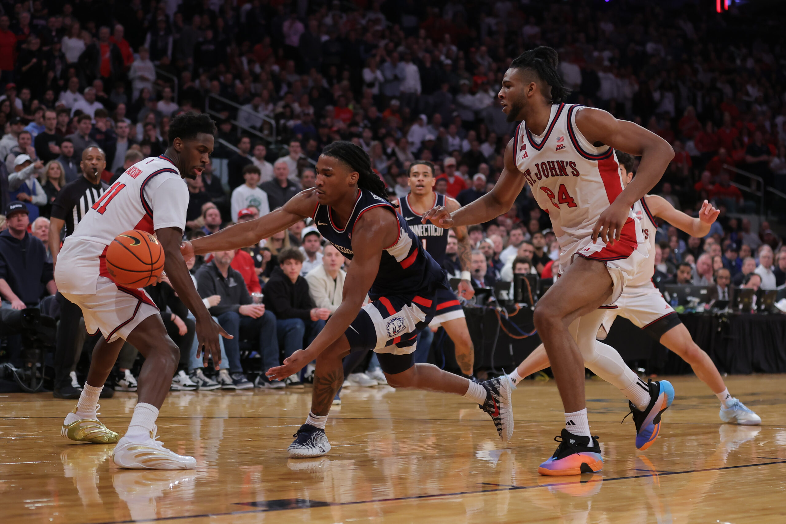 UConn falls to St. John’s in Big East Tournament final, 72-52