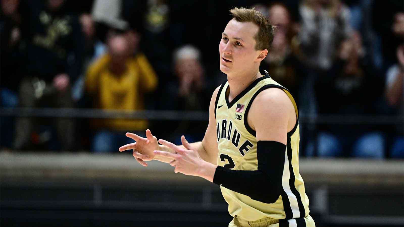 Watch Fletcher Loyer become Purdue’s all-time 3-point leader vs. Wisconsin