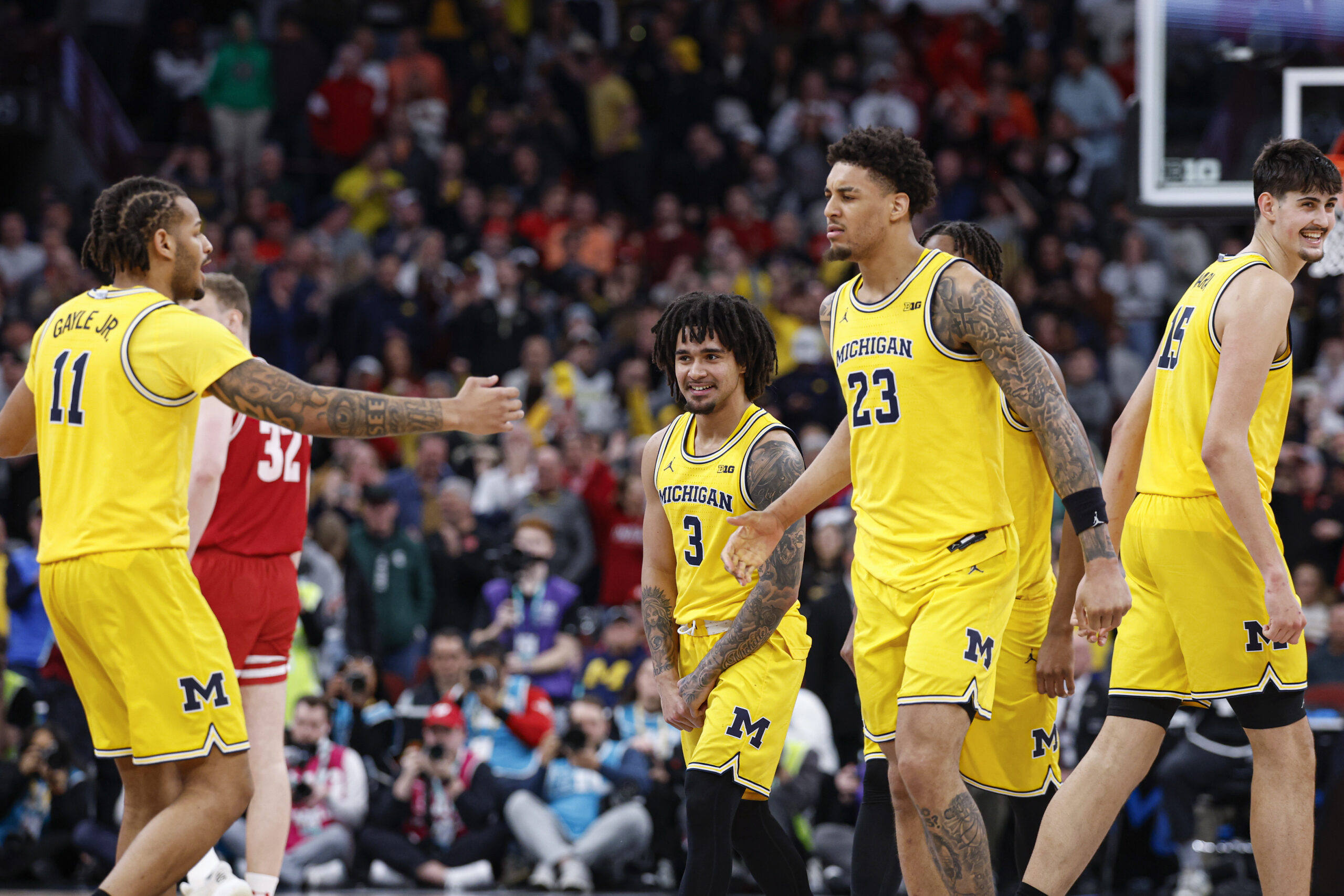 Yaxel Lendeborg hits game-winner, Michigan Basketball gets revenge on Wisconsin