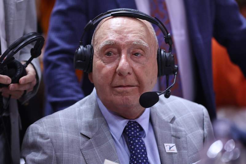 “Absolutely Pathetic”: Dick Vitale Issues Statement Over NCAA’s Shift Toward 76-Team Format