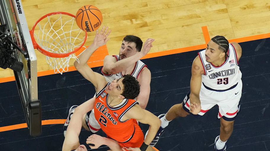 Andrej Stojakovic Announces Return to Illinois – What It Means for 2026-27