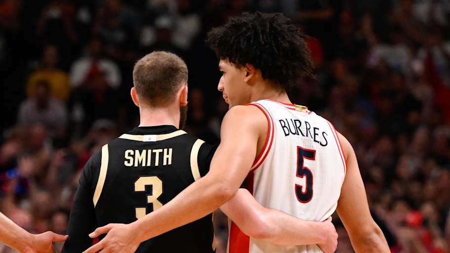 rizona Wildcats guard Brayden Burries (5)