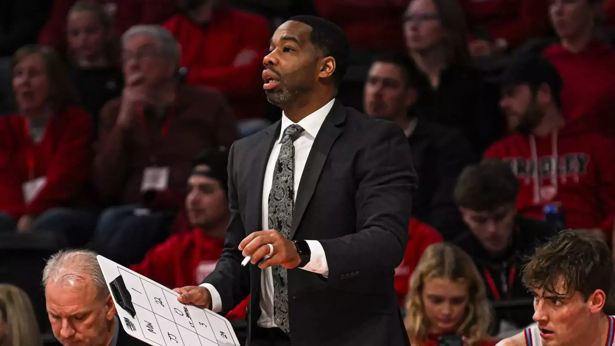 Bradley basketball team loses an assistant coach