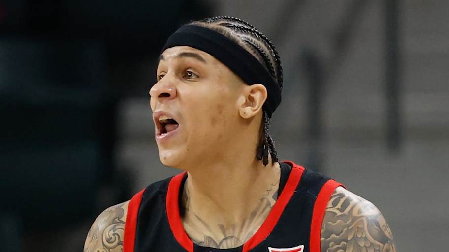 Duke Thriving in Offseason While UNC Falling