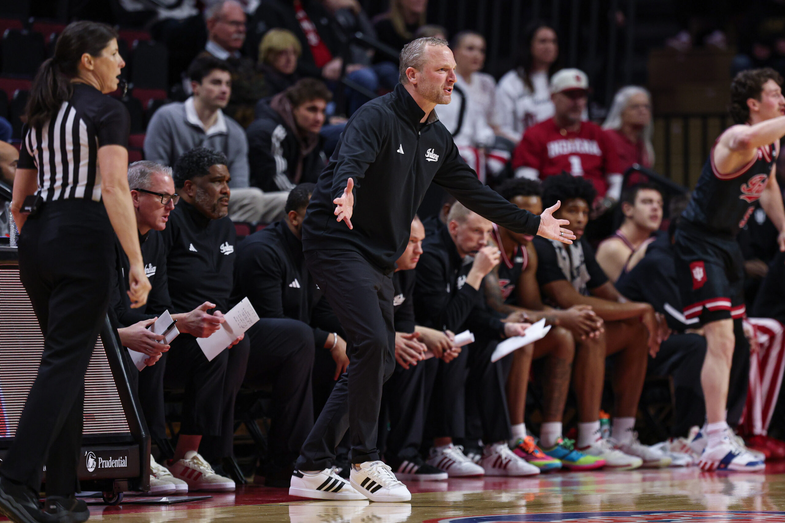 Indiana men’s basketball’s staff is wasted no time with this transfer portal cycle