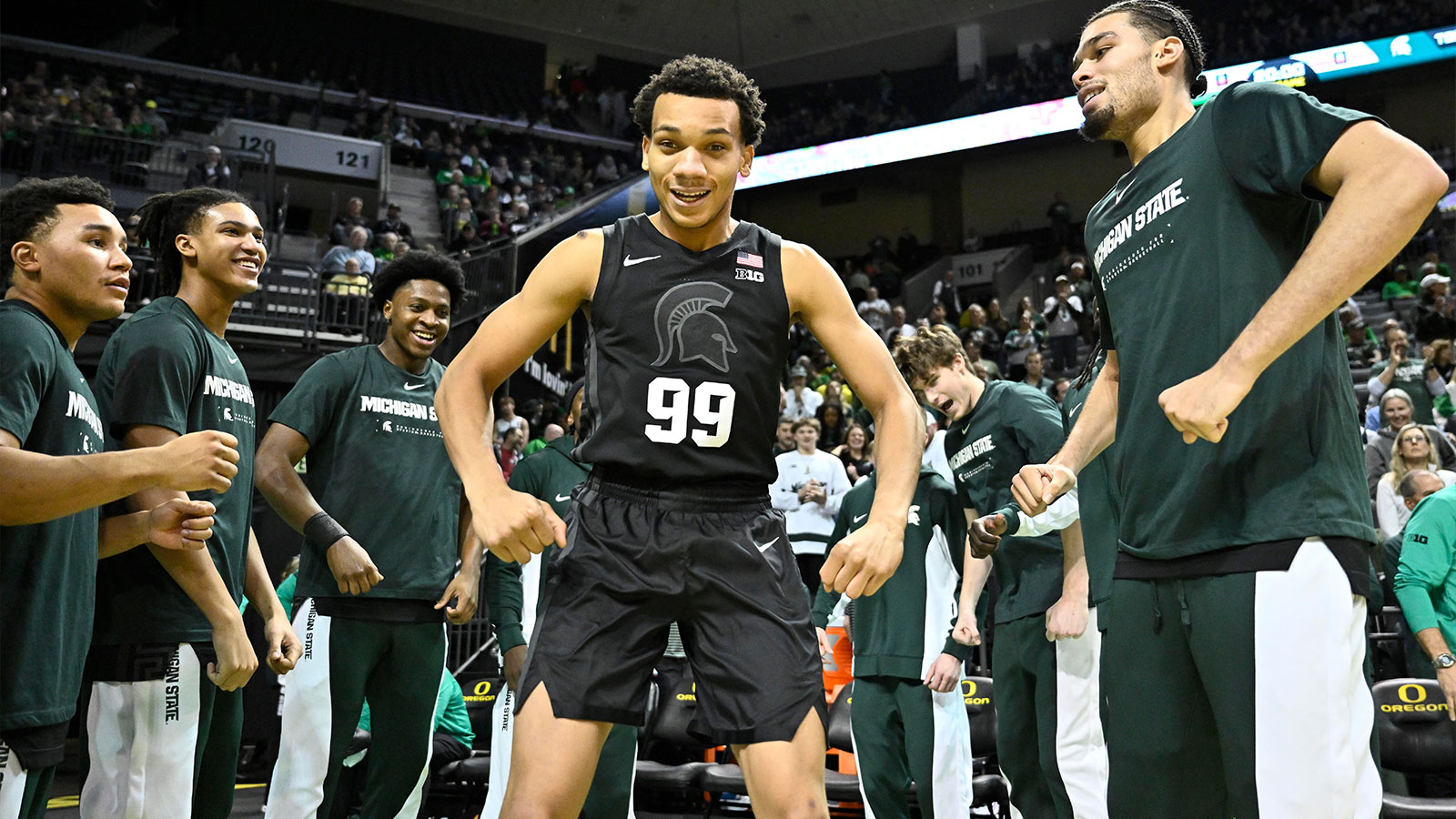 Michigan State and Tom Izzo loses key player at last minute to transfer portal