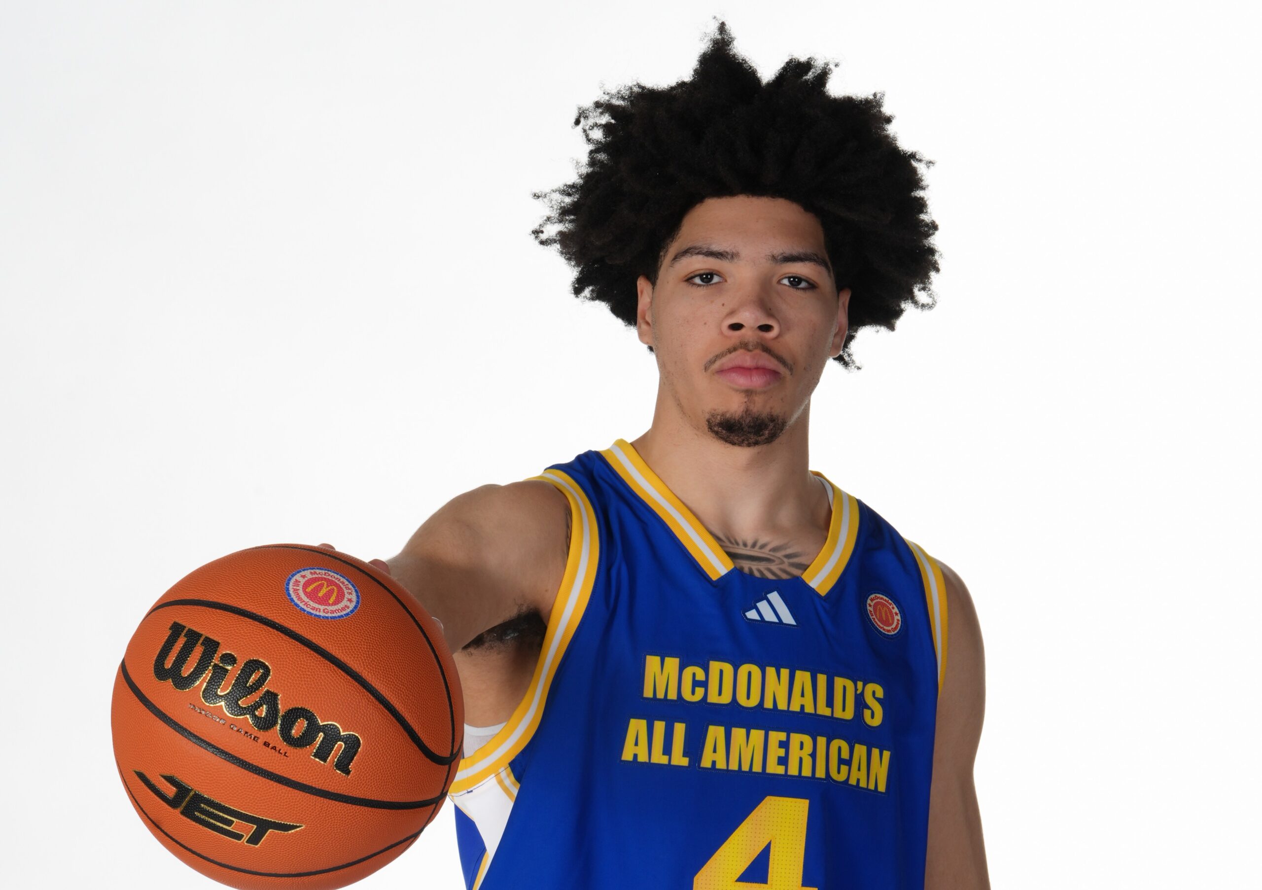 No. 1 overall recruit Tyran Stokes commits to Kansas over Kentucky