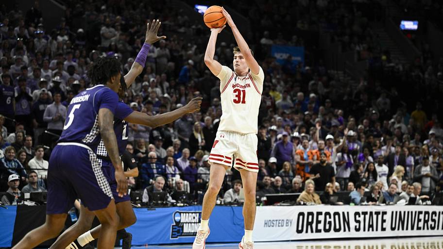 Winter attempts a jumper in the NCAA Tournament