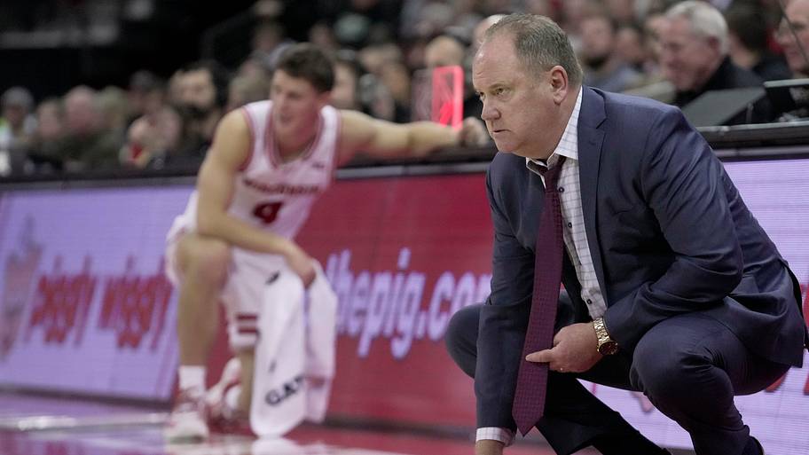 Wisconsin head coach Greg Gard.
