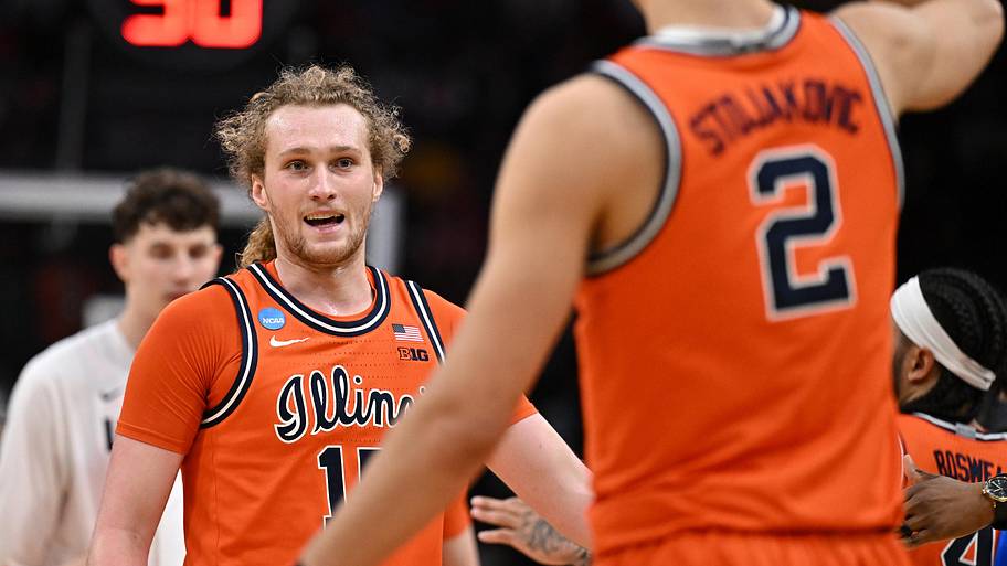 If the Andrej Stojakovic decision goes awry, these two Illinois basketball players have a golden opportunity