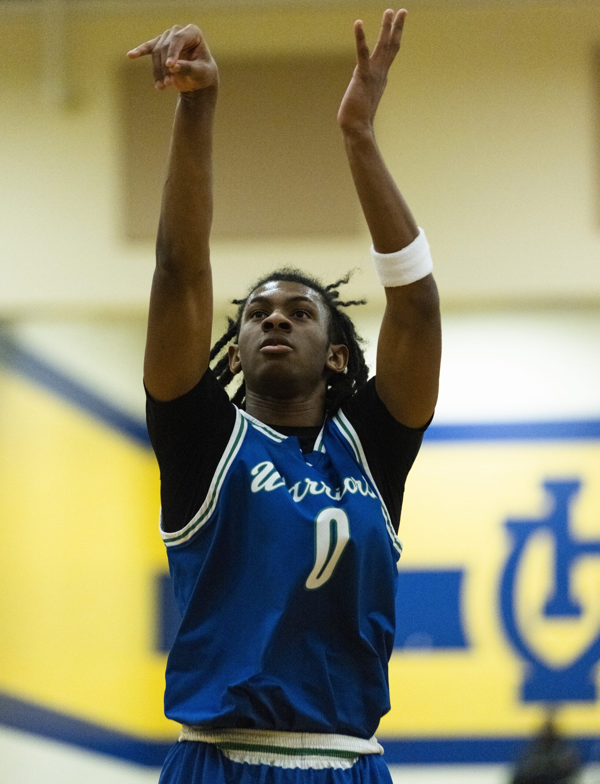 Isaiah Mack-Russell of Winton Woods latest local offered by UC basketball