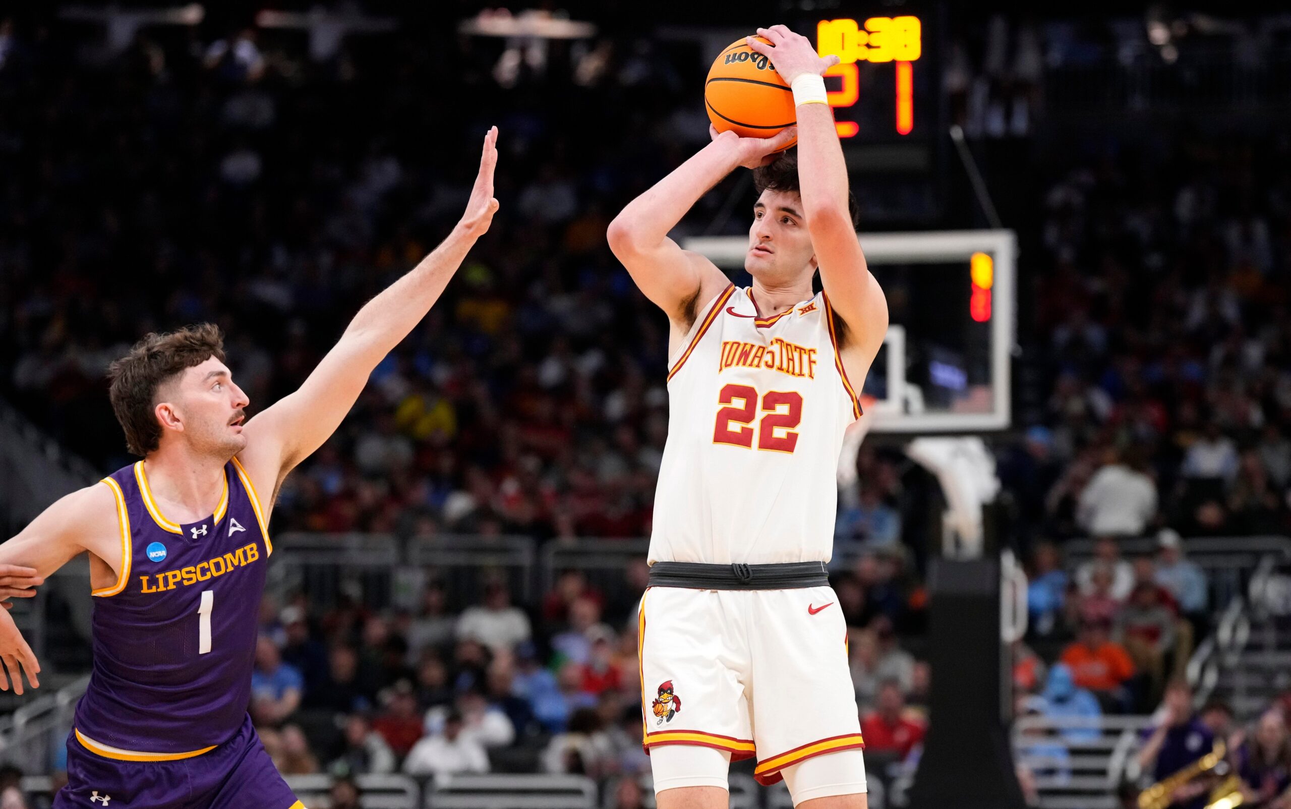 Milan Momcilovic withdraws from NBA Draft; Kentucky and Louisville are frontrunners, per report
