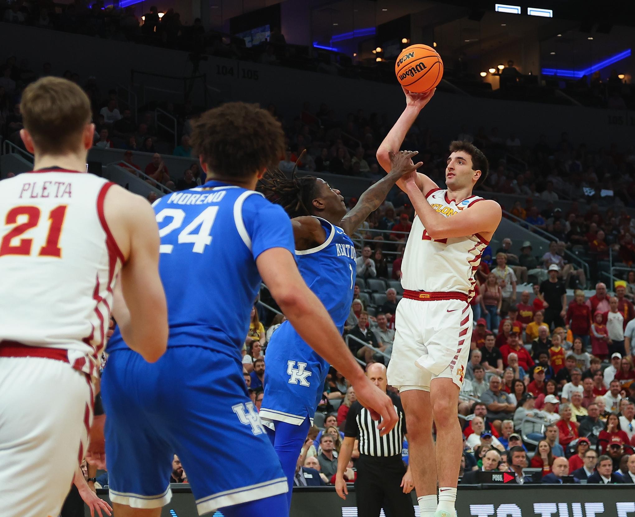 NBA executives say Malachi Moreno and Milan Momcilovic should return to school