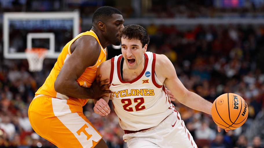 Why Milan Momcilovic Should Pick Iowa State Basketball Over Kentucky and Arizona