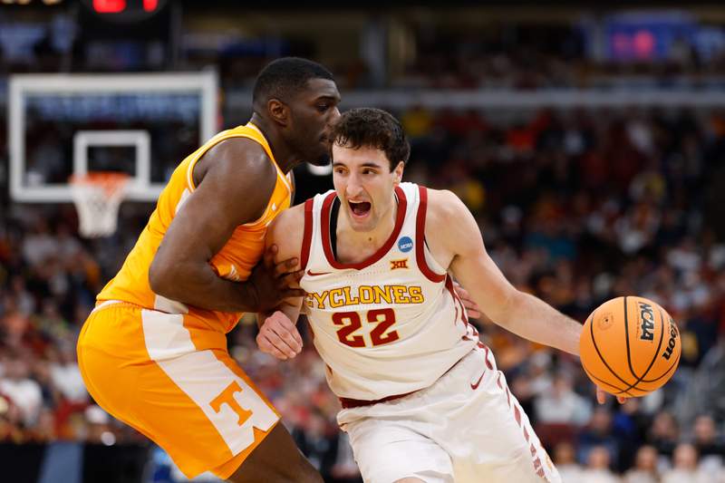 “Biggest Downgrade In College Basketball”: Fans React As Milan Momcilovic Reportedly Completes $6M Kentucky Move