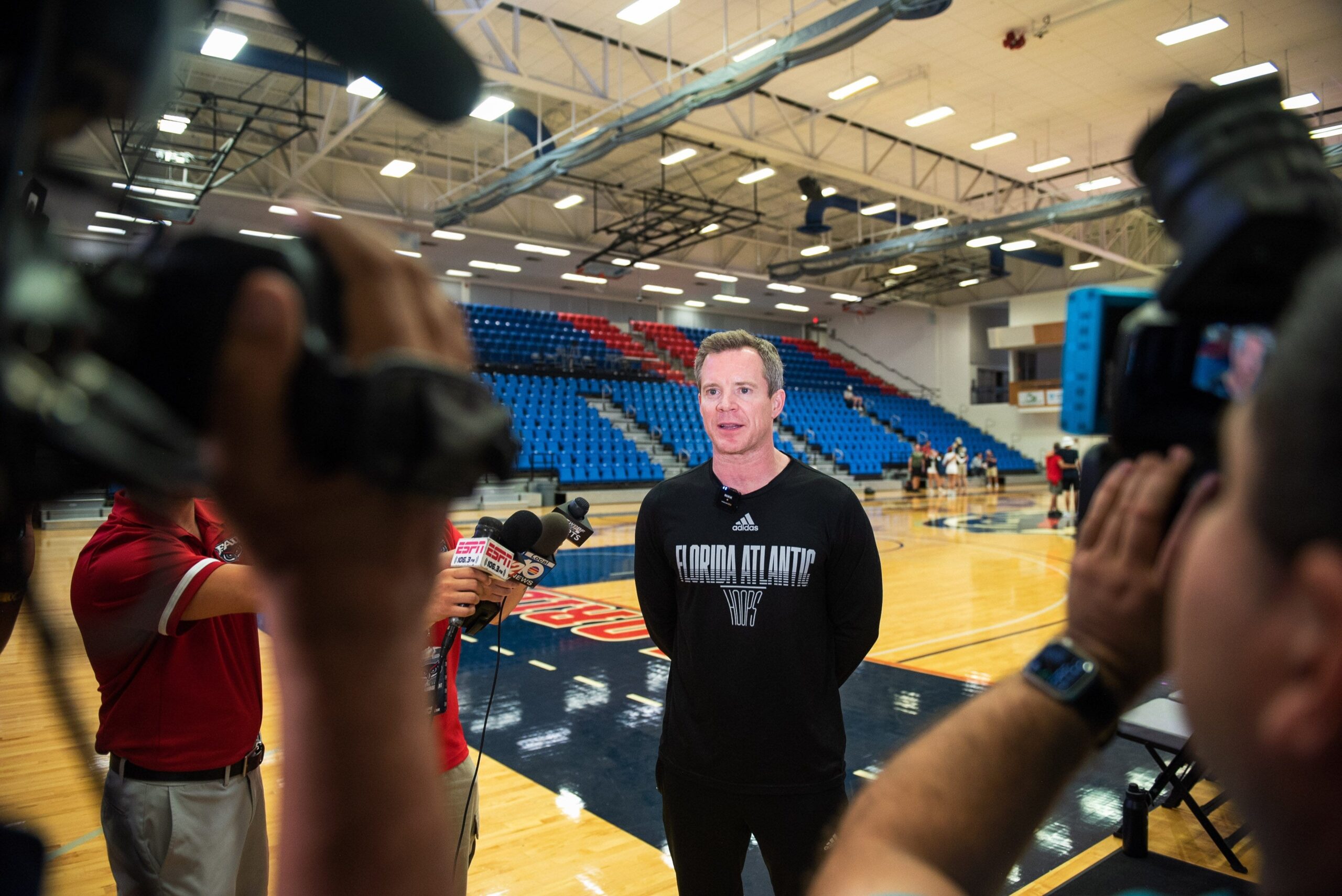 Former FAU coach Dusty May linked to Dallas Mavericks job