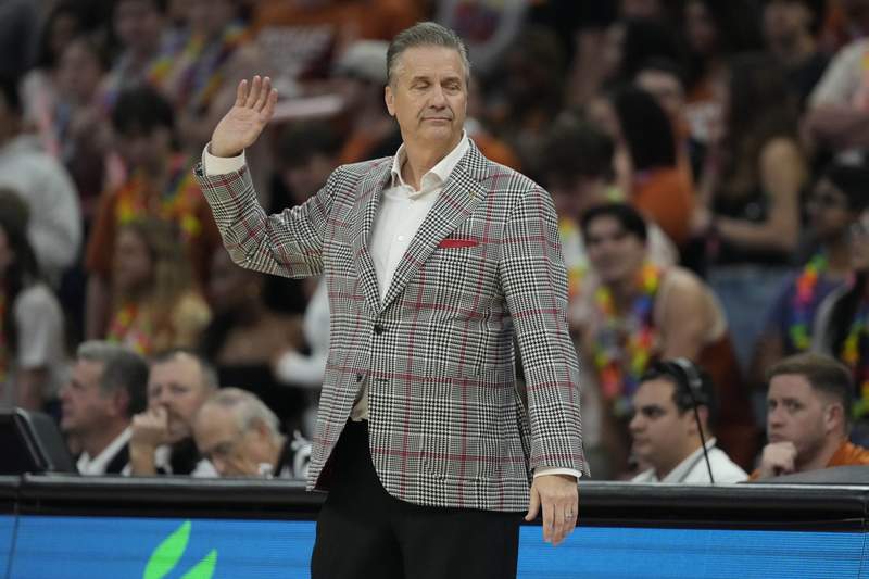 John Calipari Reveals Arkansas’ Plan for Likely Roster Additions After Meleek Thomas’ Draft Decision