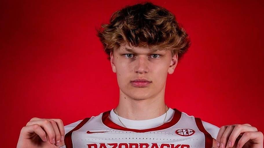 Miikka Muurinen from Finland on his official visit in September 2024 with the Arkansas Razorbacks