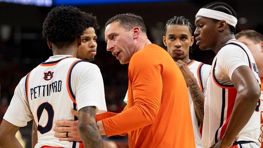 Steven Pearl Sheds Light on Auburn's Retention Mentality, Shares Advice for Young Players