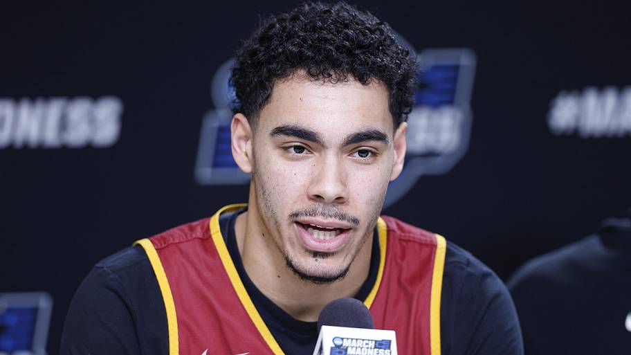 Iowa State Cyclones guard Tamin Lipsey (3) speaks ahead of the Midwest regional of the men's 2026 NCAA Tournament.