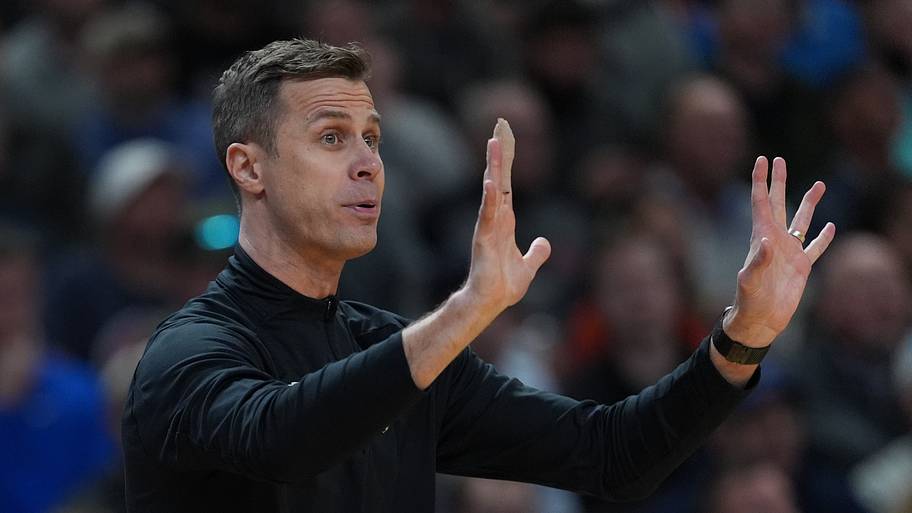 Boozer, Boumtje Boumtje Similarity Bad News for Duke Basketball Rivals