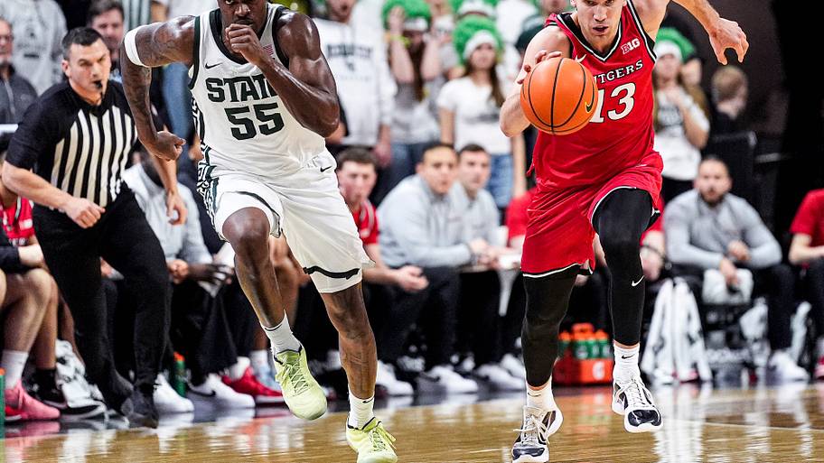 Bosnian Player's Big Ten Background Is Plus for Huskies