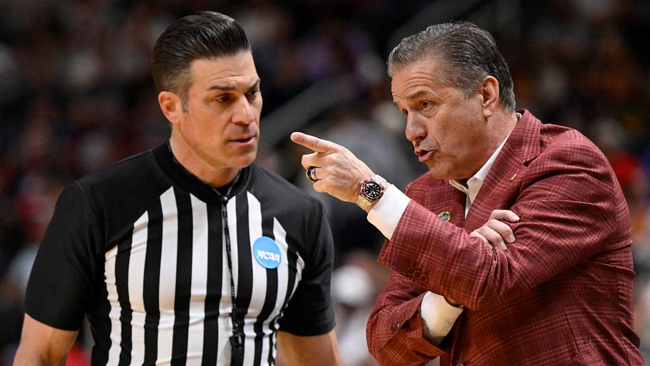 Calipari 'Wouldn't Be Surprised' If Young Hogs Get Beat by Bahamas National Team