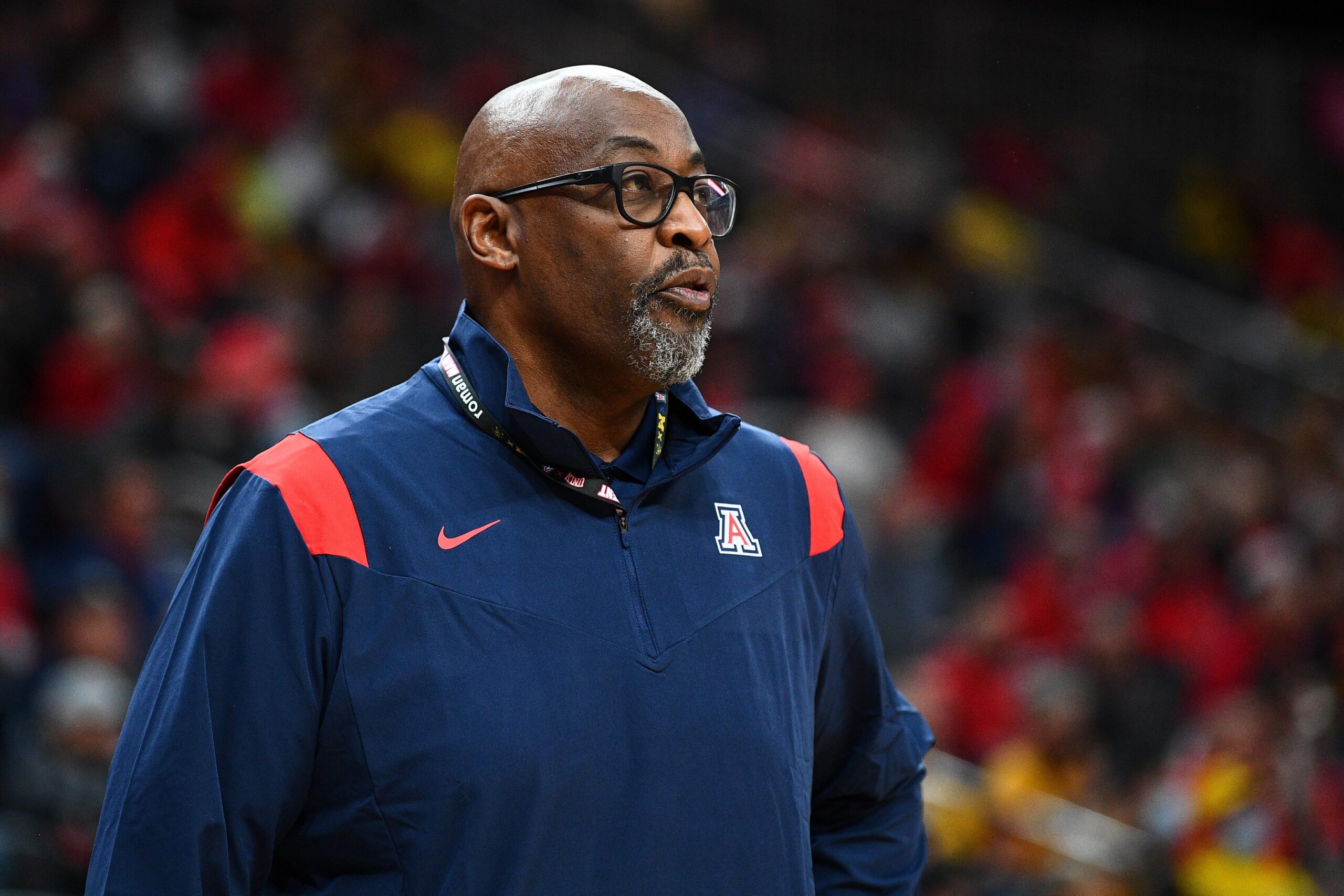 Former Arizona assistant Steve Robinson joins Elon men’s basketball staff