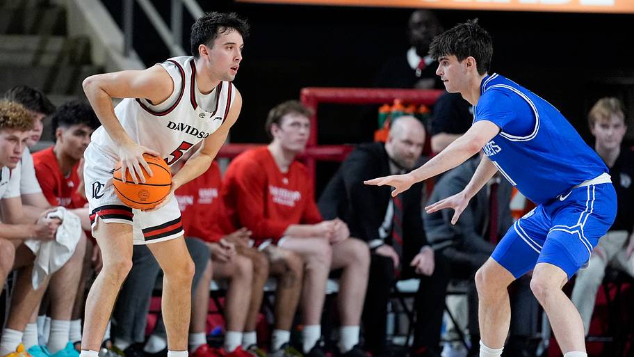 How Huskies Hope To Solve Outside Shooting Woes