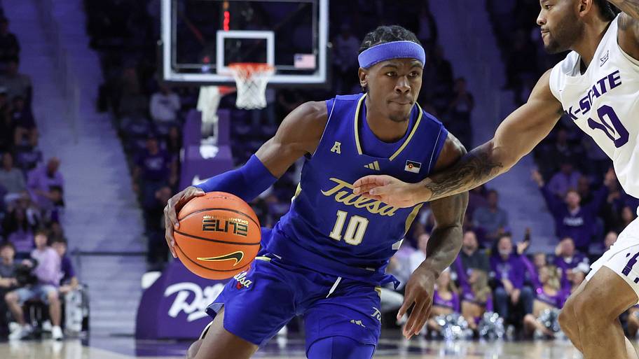 Jerrod Calhoun Announces Cincinnati Bearcats Guard to Miss Extended Time With Injury