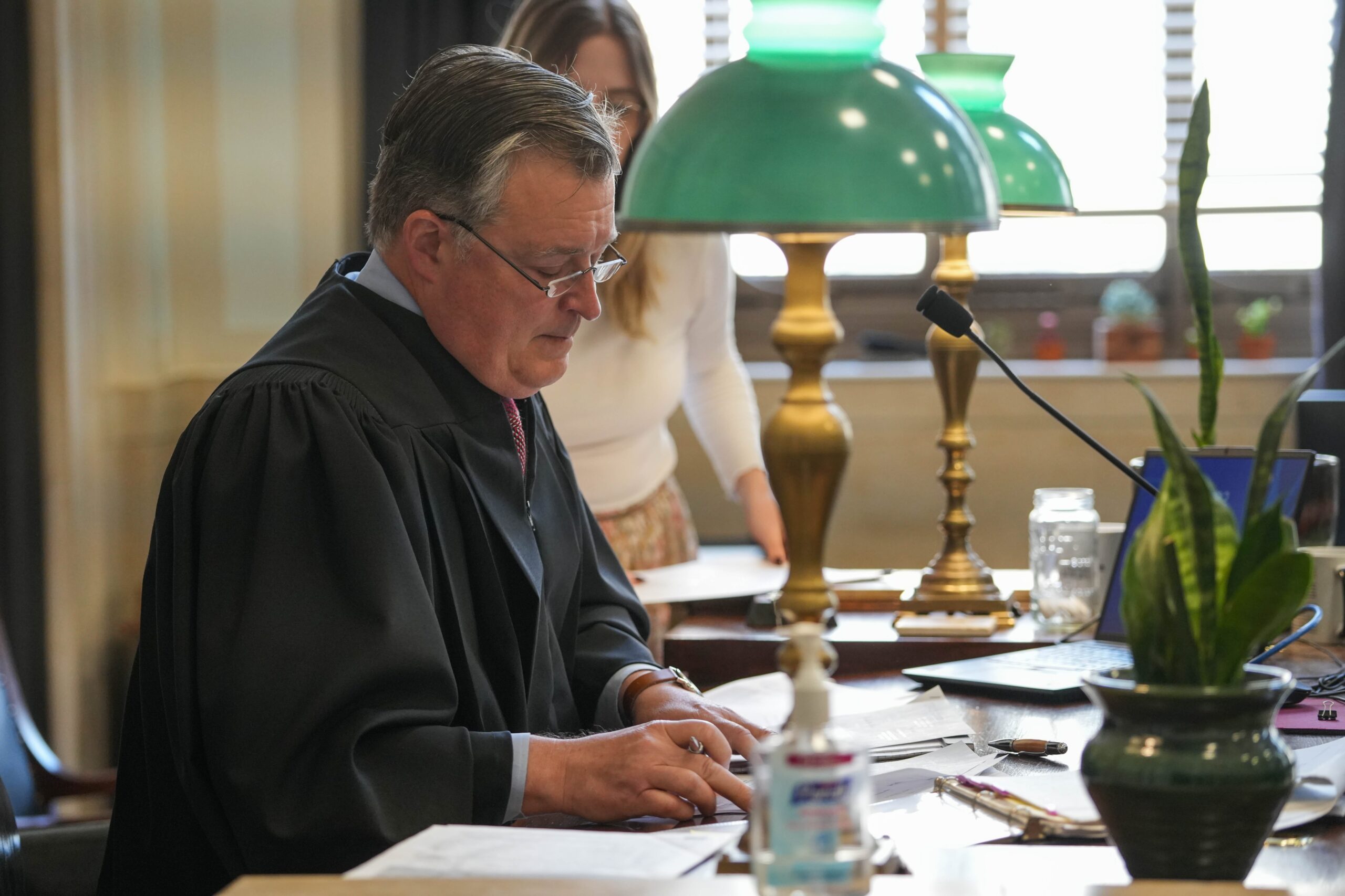 Judge blocks NCAA from enforcing new eligibility rules