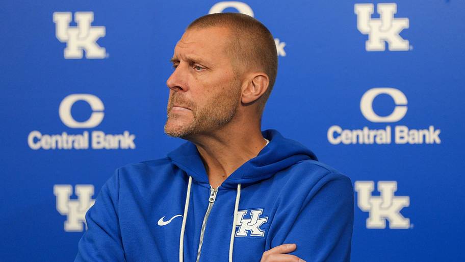 Mark Pope reveals which Wildcat is ahead of Milan Momcilovic in Kentucky's shooting contest