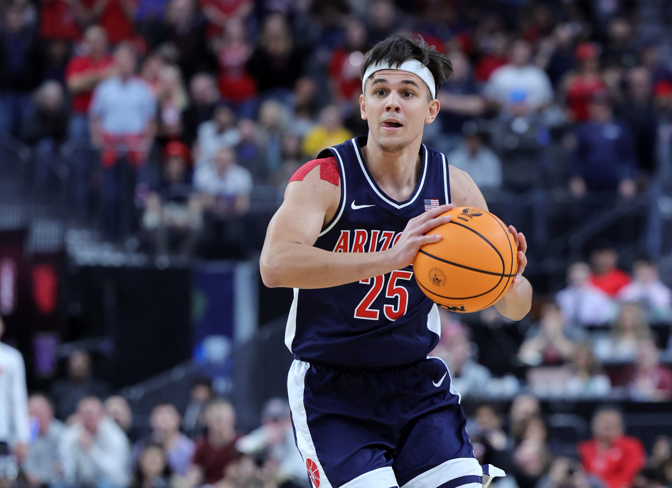 Report: Former Arizona guard Kerr Kriisa arrested for role in alleged fraud scheme