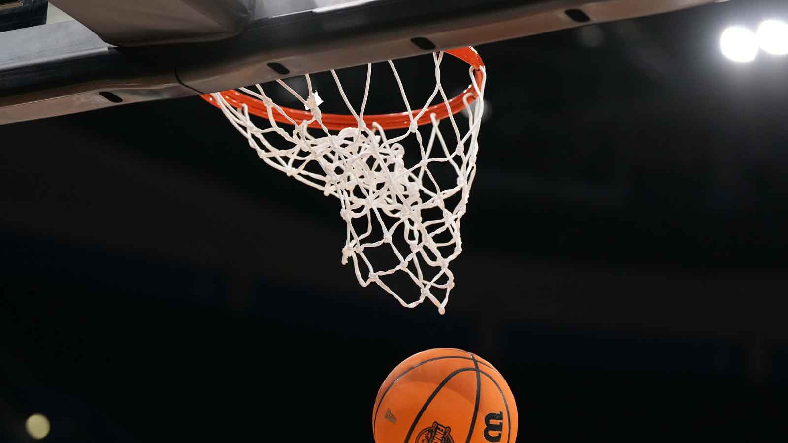 Vanderbilt player leads 12-person NCAA basketball eligibility lawsuit