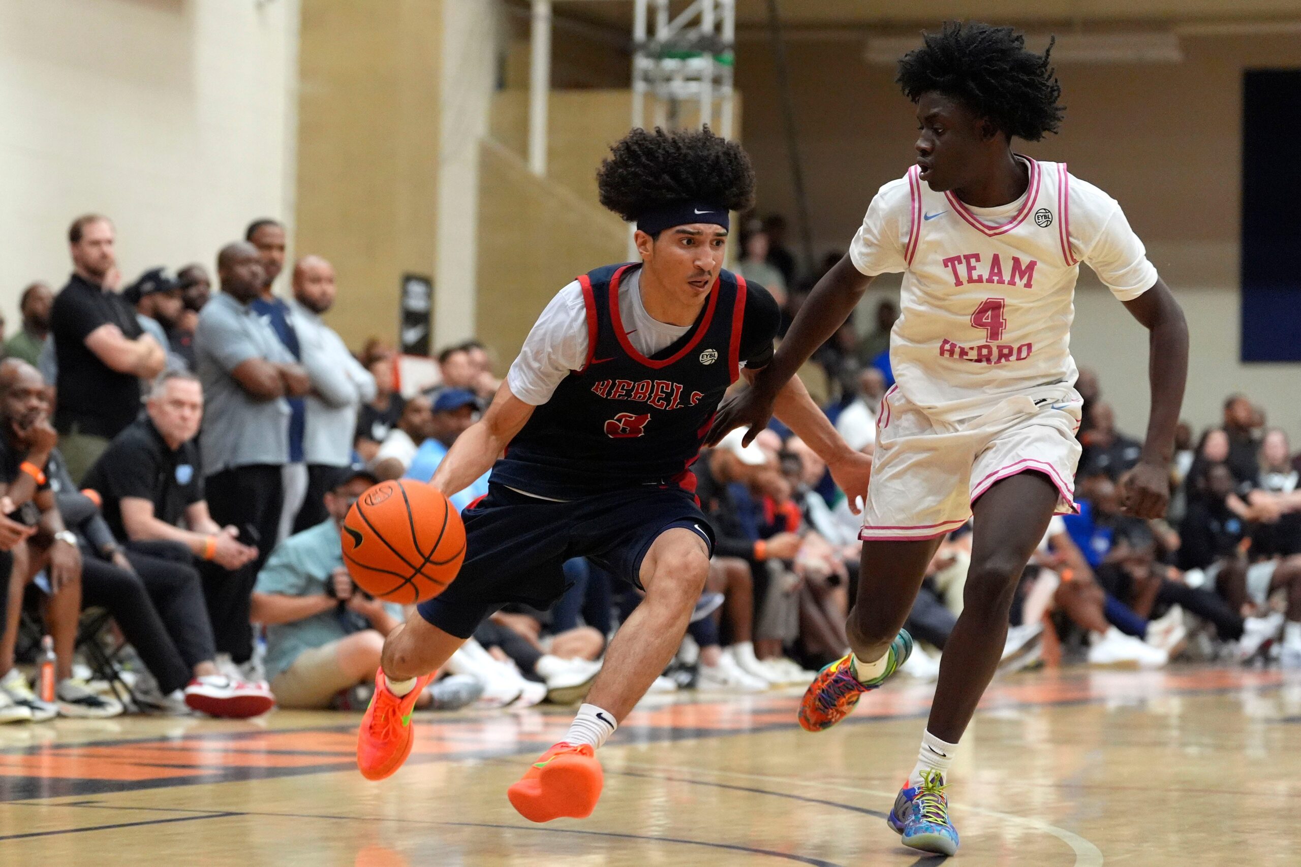 2027 Florida point guard names Tennessee basketball in top 14 schools