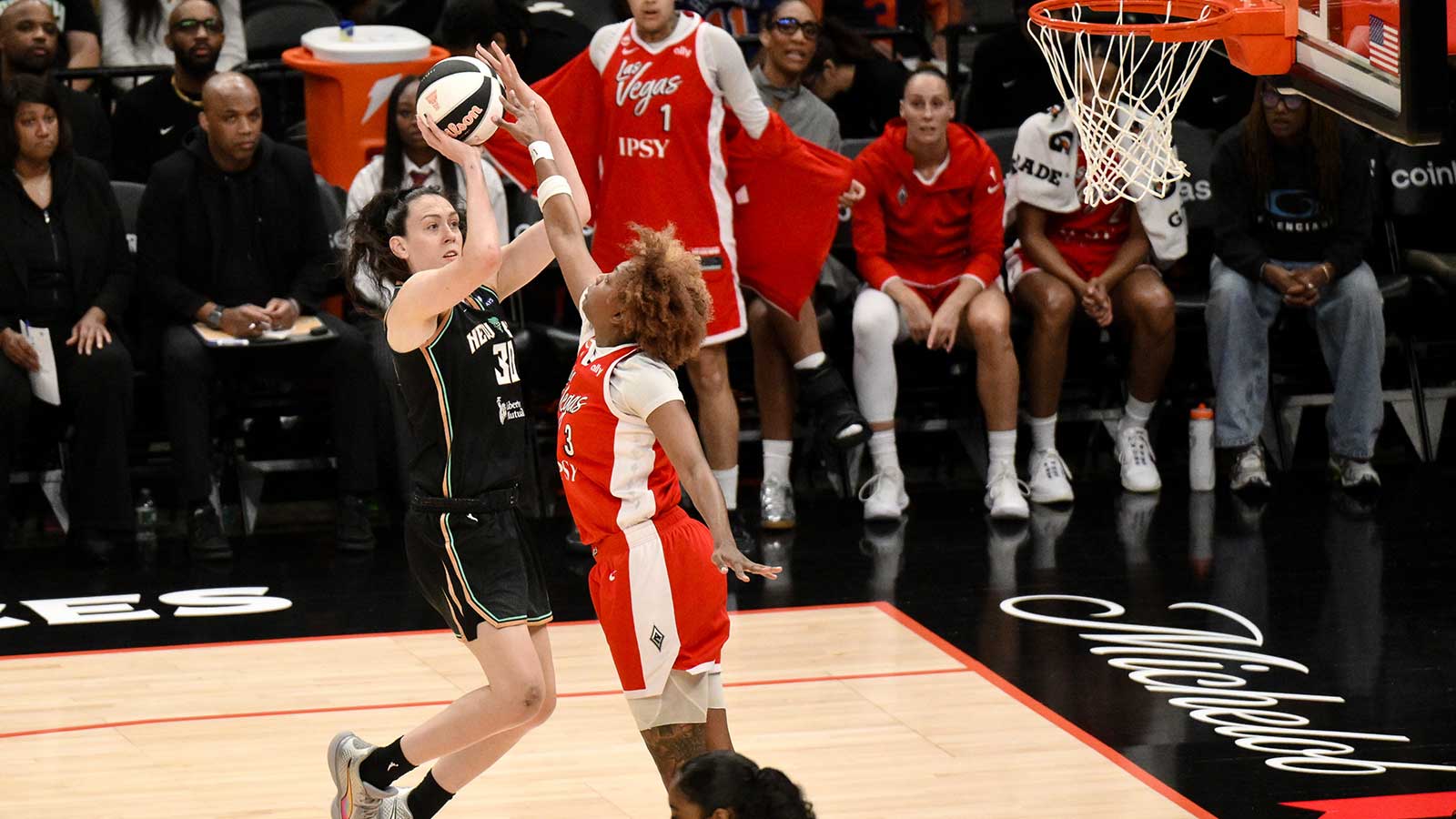 Aces news: NaLyssa Smith to miss rest of season due to leg injury