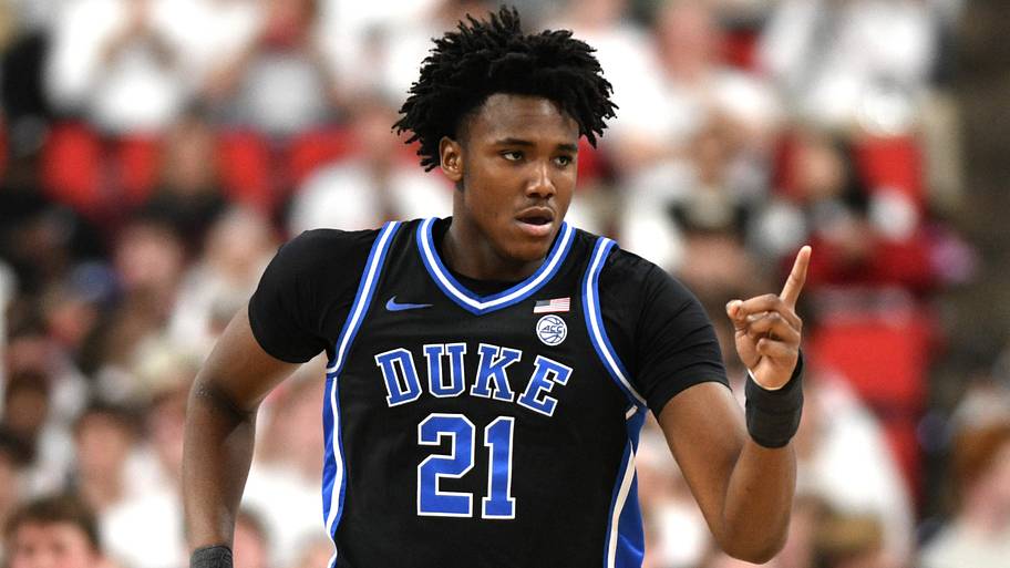 Caleb Foster Reveals Favorite Duke Basketball Players Growing Up