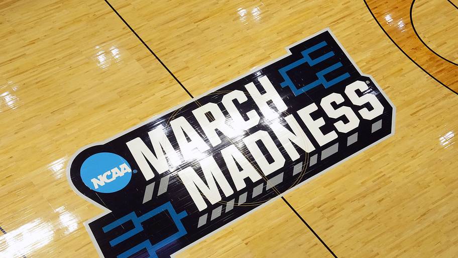 Is Iowa Basketball's Schedule Ethically Manipulating NCAA Tournament Metrics?