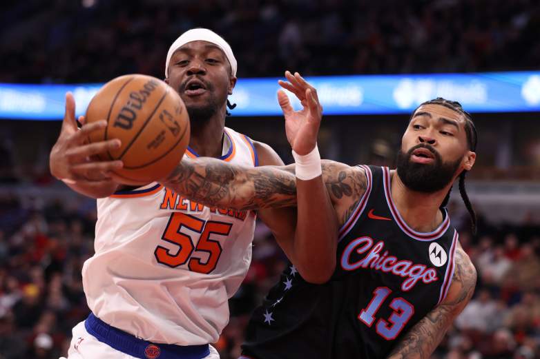 Knicks Lose Top Remaining Free Agent Center to Eastern Rival