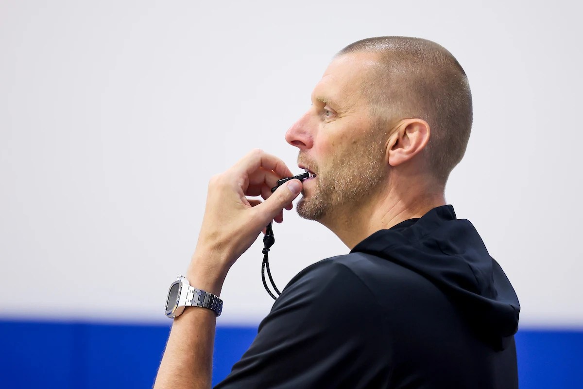 Mark Pope shares a beautiful message with his Kentucky Wildcats