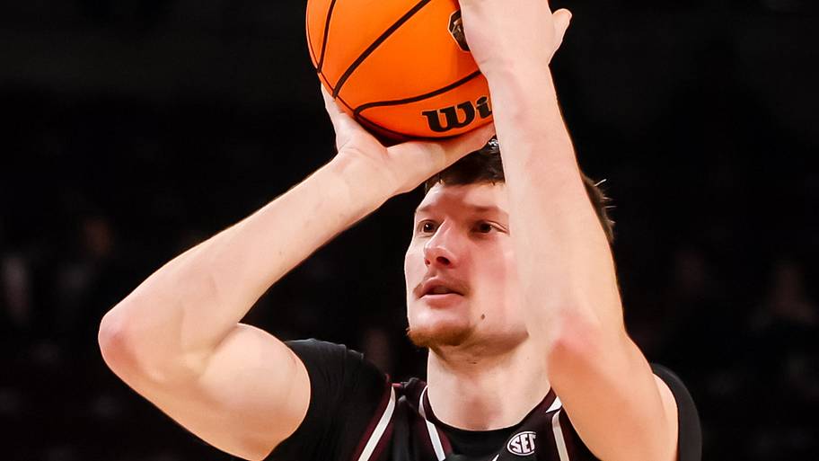 Projecting UCLA Basketball's First Player off Bench This Season