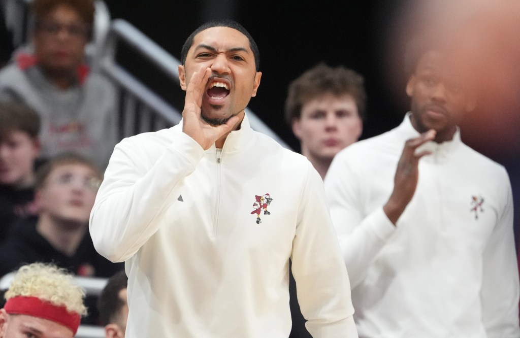 St. John’s hiring former Rick Pitino player Peyton Siva as assistant coach