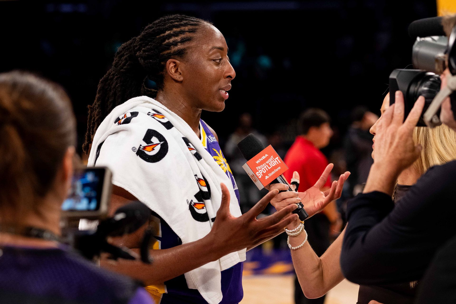 TST Images: Sparks beat Mystics, 88-82, at Crypto Arena