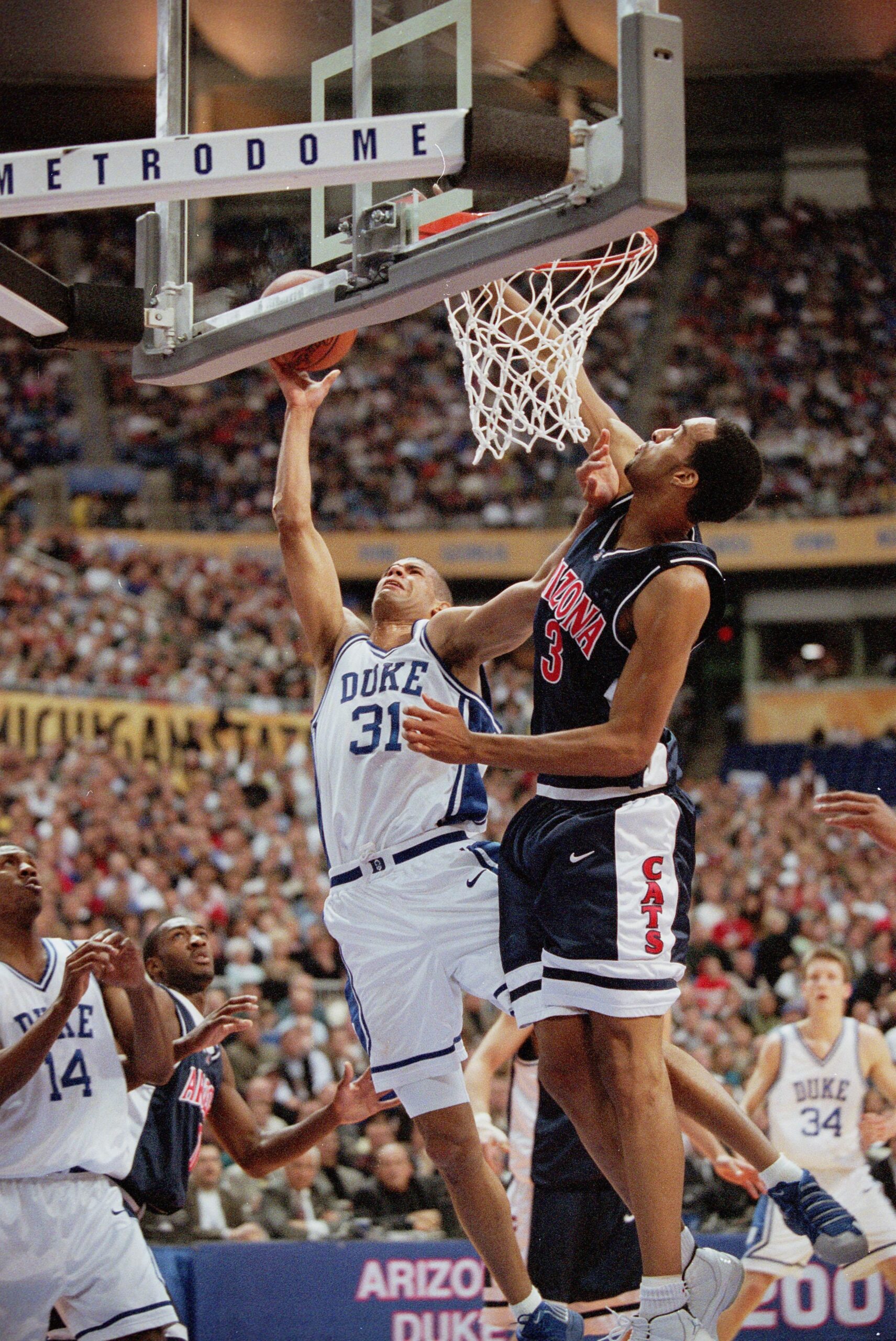 A Great Hypothetical Matchup: Duke 2001 vs UConn 2024