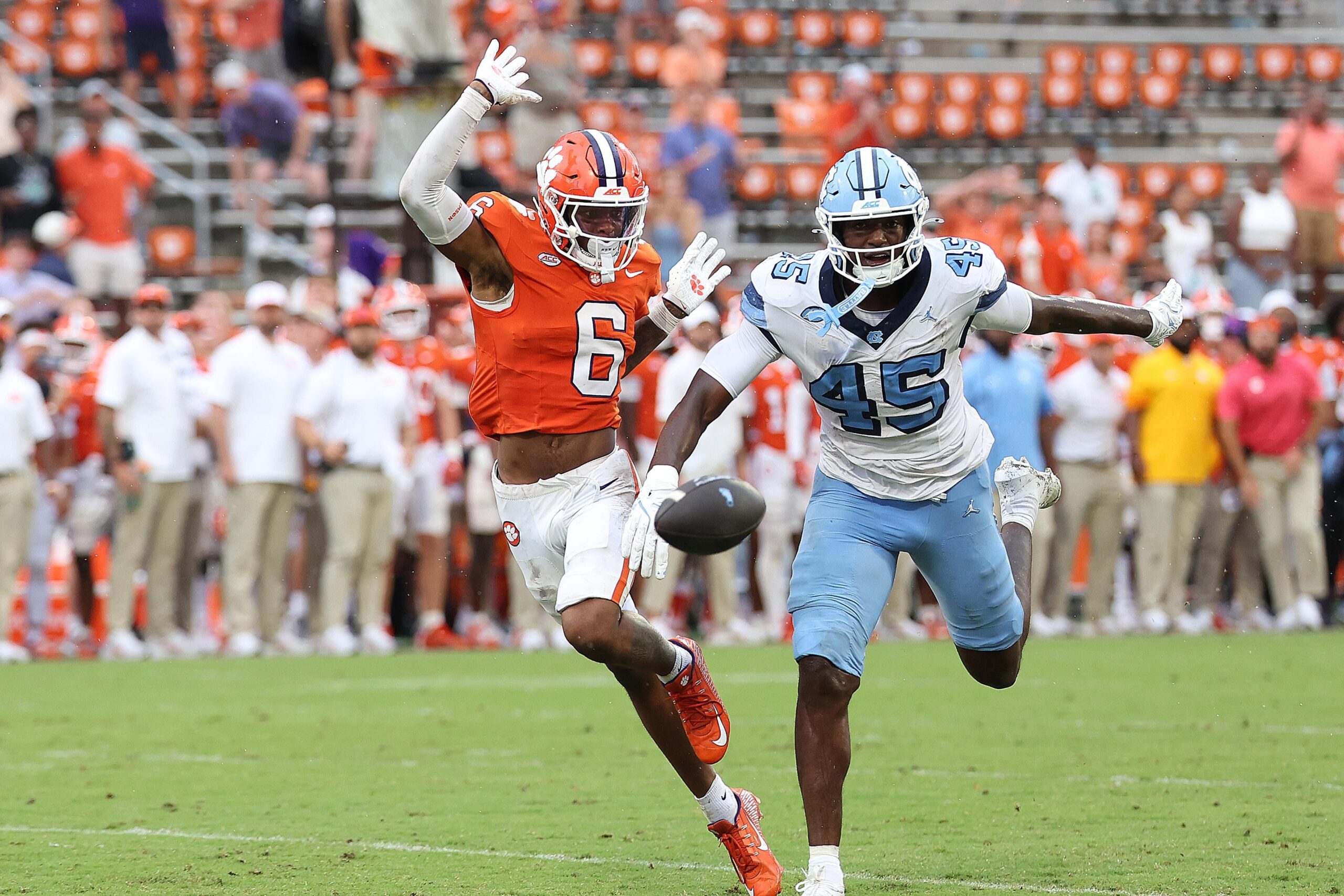 ACC Power Rankings: Louisville, Clemson Earn Big Wins, NC State, Virginia Suffer Heartbreak in Week 3