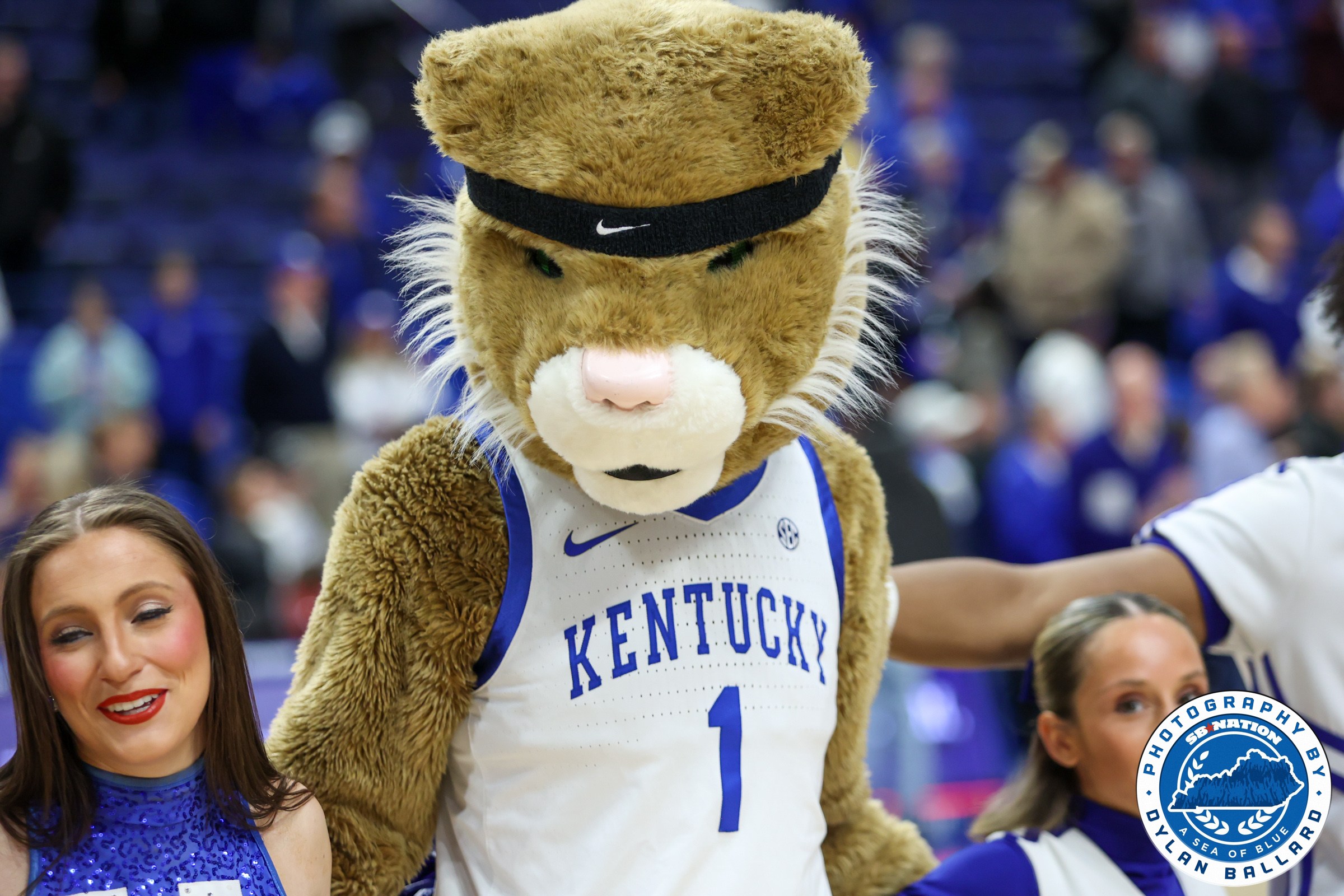 J Batt gives update on Kentucky Basketball jersey patch search