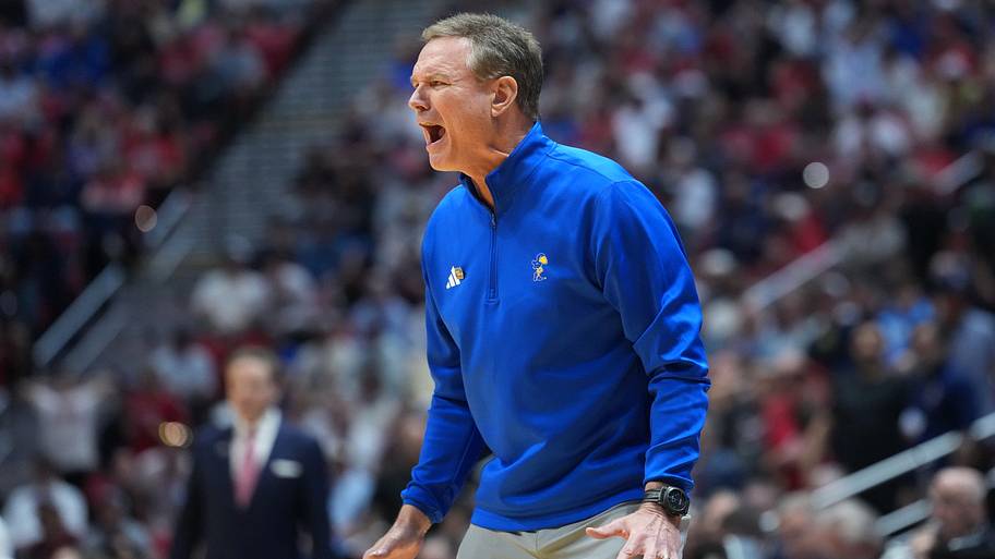 Kansas Jumps Back Into CBS Sports' Top 25 After Bringing Back Tre White
