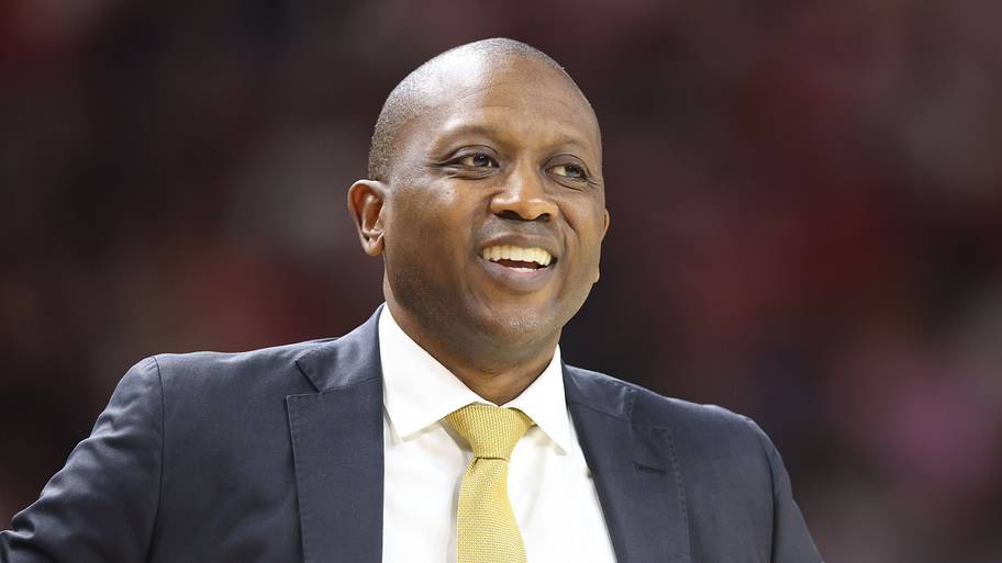 Mizzou Basketball Lands Commitment from 4-Star Forward Cameron Barnes